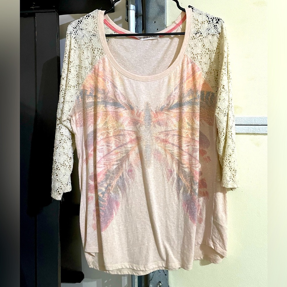 Maurice’s shirt